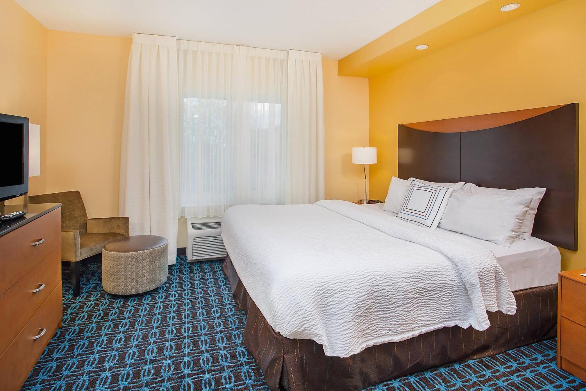 Hotel Fairfield &