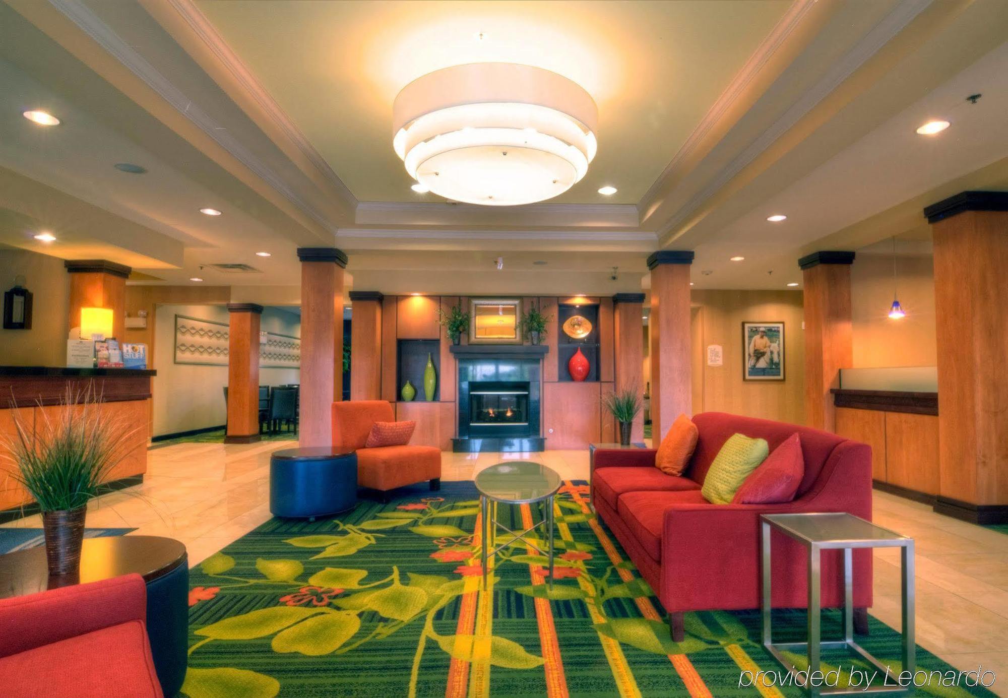 Fairfield & Hotel