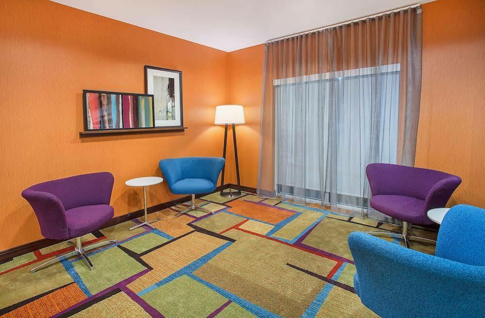 Hotel Fairfield & Cookeville