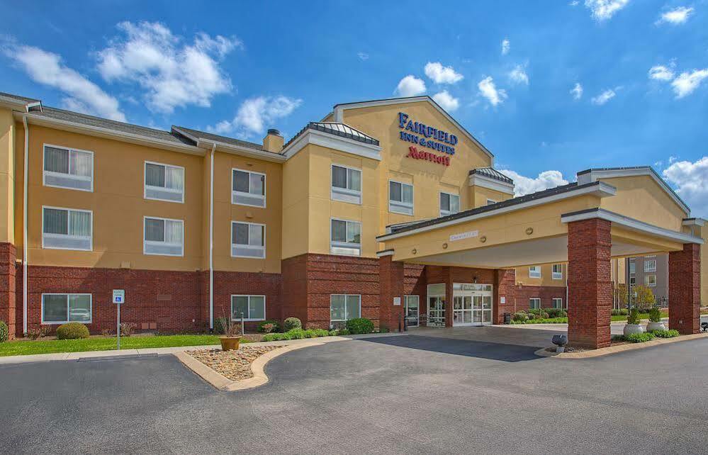 Hotel Fairfield & 3*